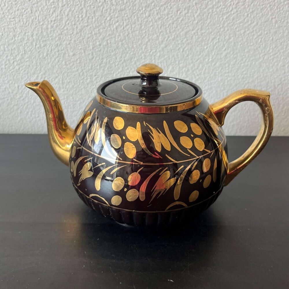 Vintage Ellgreave Brown Gold Teapot // Burslem Staffordshire England